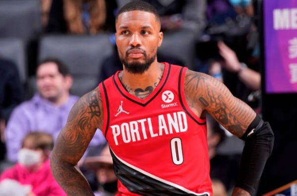 在关键比赛 在关键比赛