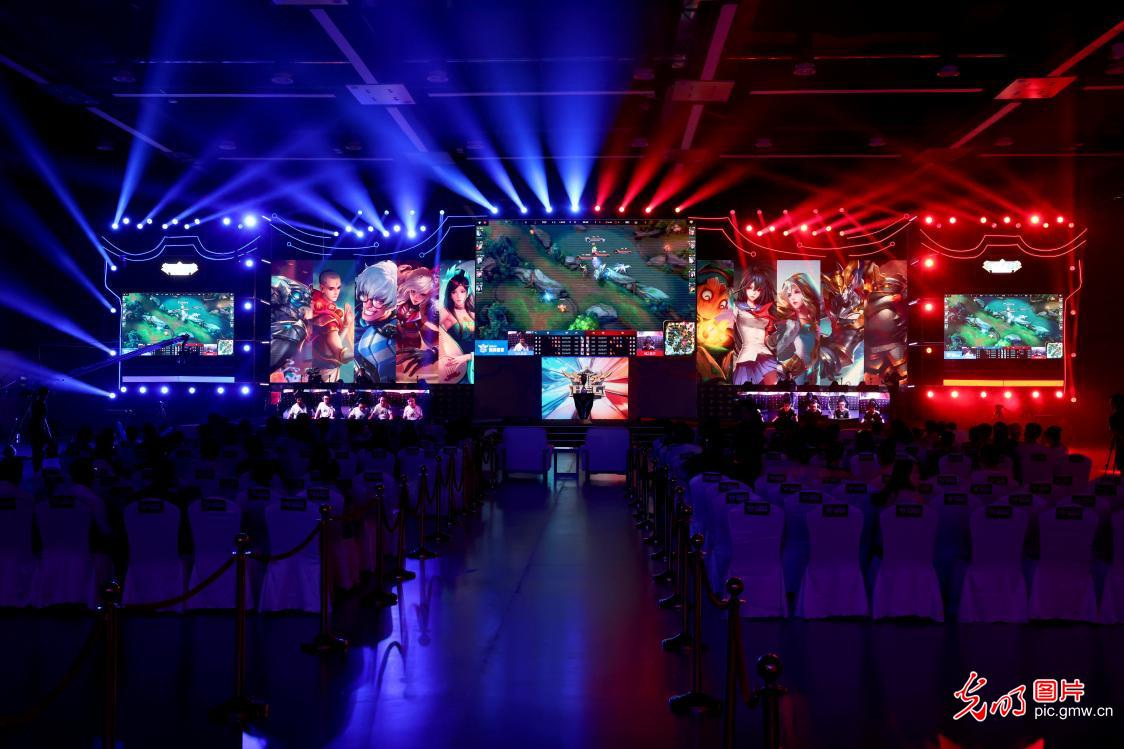 体现管理层 体现管理层